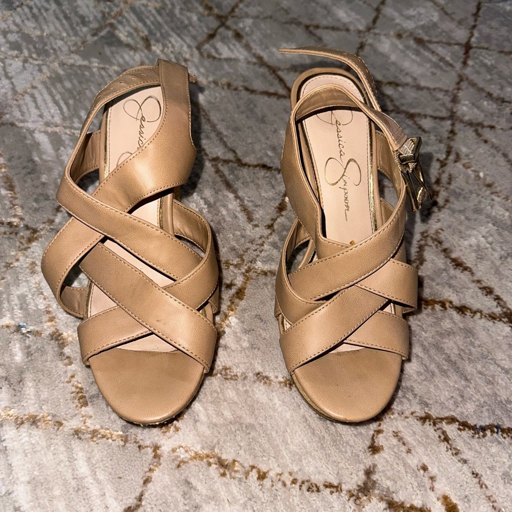 Summer wedges